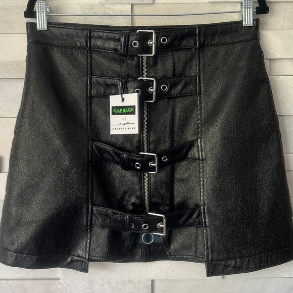 MARTI GOLDSCHMIED GARAGE NWT Sophie Buckle Liquid Leather Textured Mini Skirt L - Picture 1 of 5